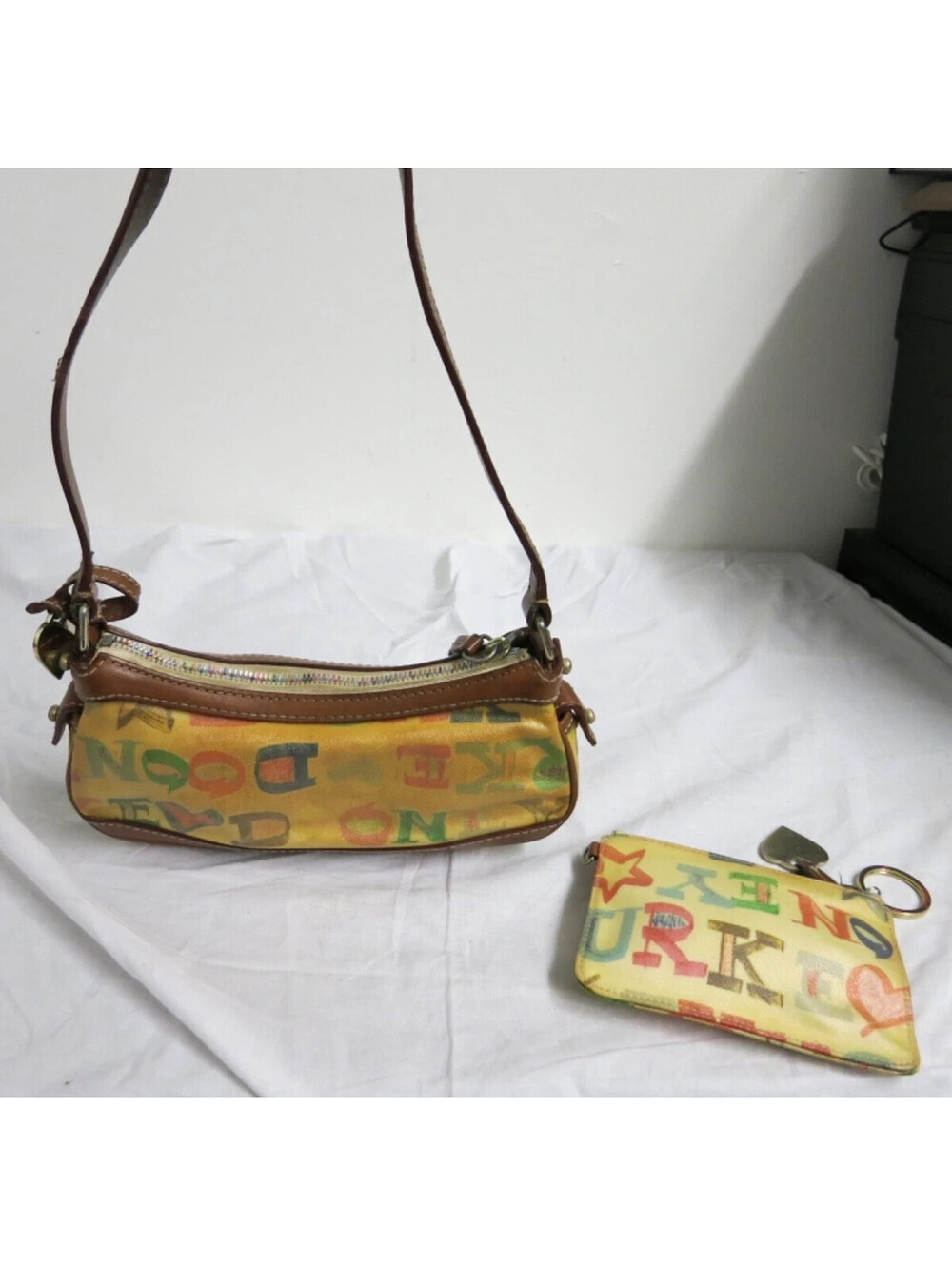 VTG Dooney & Bourke Heart Charm Graffiti Crayon Doodle shoulder Bag W/ coin Y2K